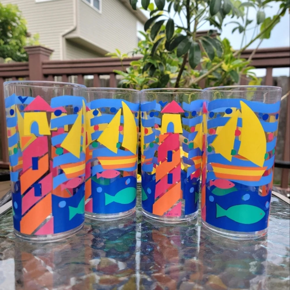 Set Of 4 Vintage 1994 Acrylic Tumblers Cups Nautical Bright Fish Lighthouse